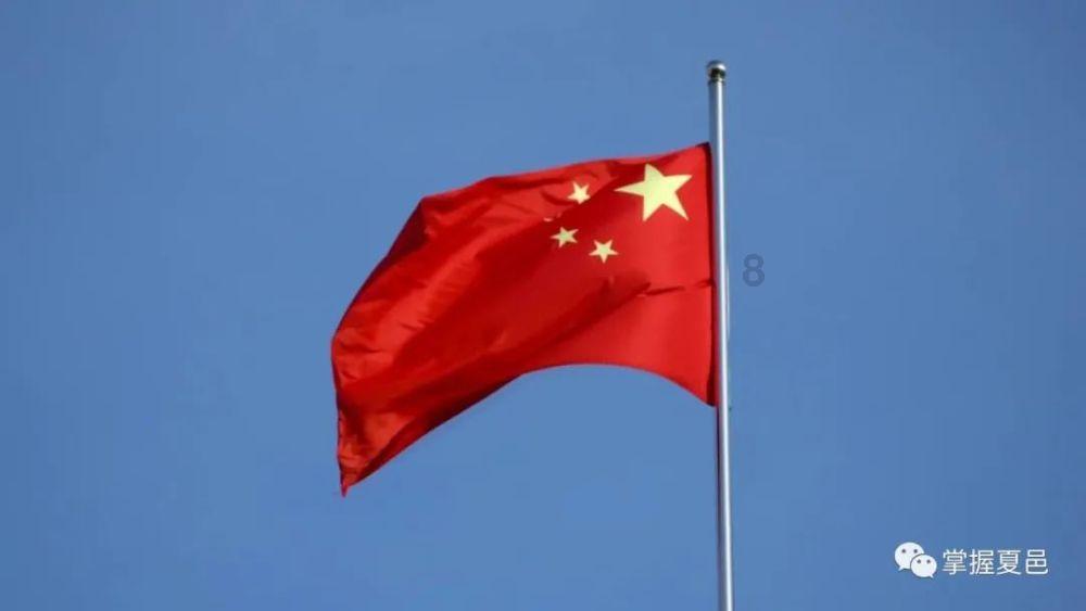 甜美公主的绚丽装扮